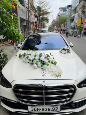 Hoa trang trí xe cưới siêu đẹp GIÁ CHO THUÊ
