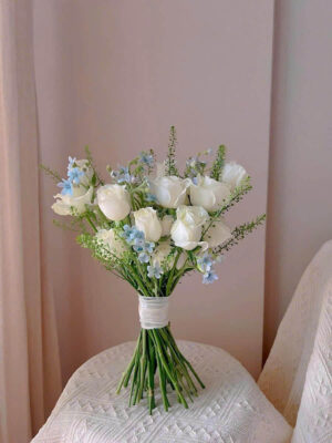 Hoa cưới cầm tay tươi- HT033