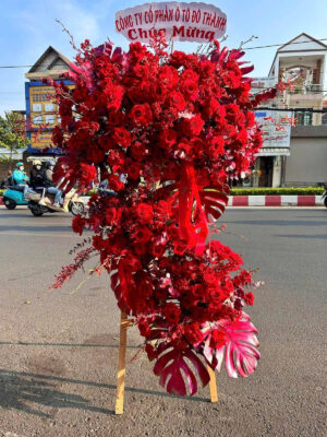 Kệ hoa chúc mừng 220