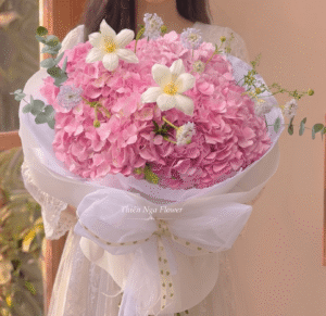 bó hoa cẩm tú cầu hồng mix tulip siu iu