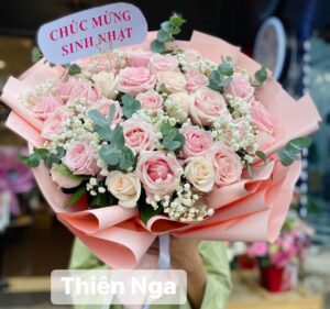 Kem dâu ngọt ngào như nụ cười của em