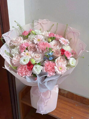BÓ HOA TÌNH YÊU MÀU NẮNG